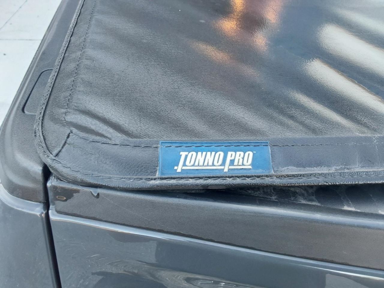 2017 Ford F-150 Pickup TonnoPro LoRoll Rollup Tonneau Cover