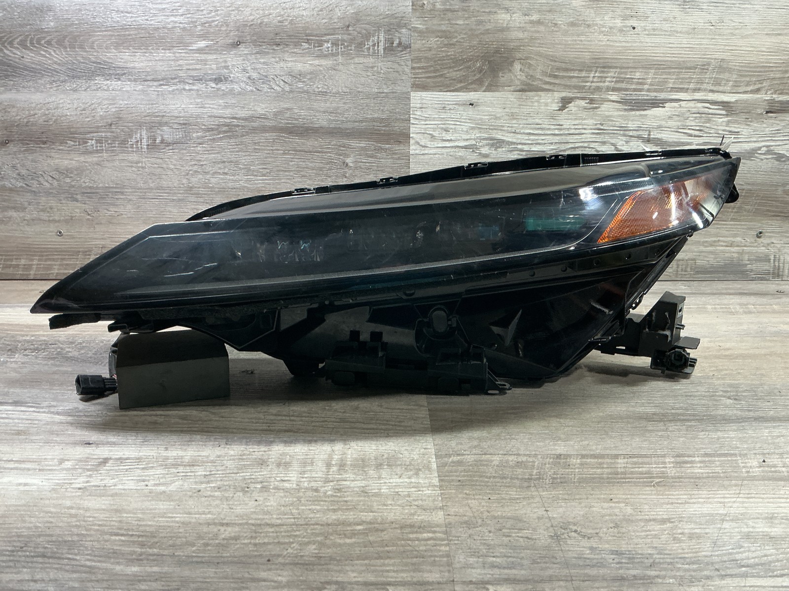USED - 2023-2025 Nissan Ariya L Headlamp LED - OEM