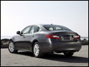 2011 Infiniti M56